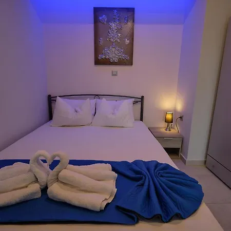 Sunray Apartment *
